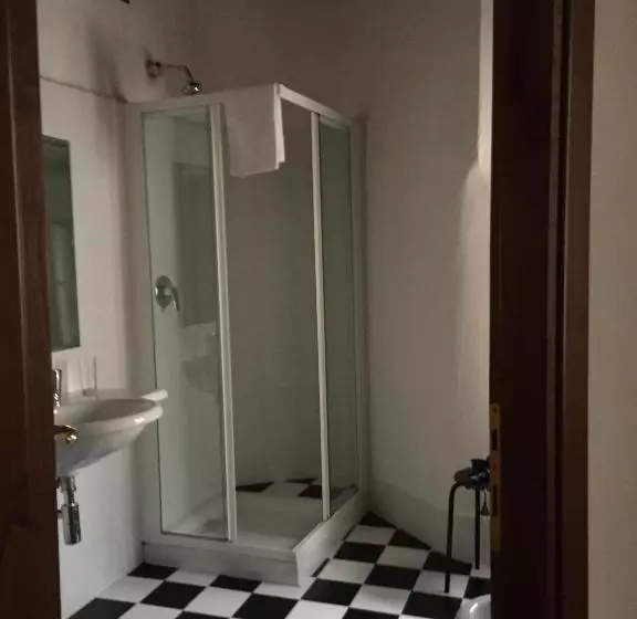 تختخواب و صبحانه Locanda Petrella