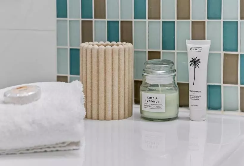 Hi Ho Beach Apartments On Broadbeach