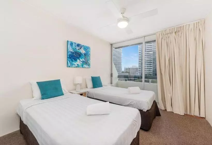 Hi Ho Beach Apartments On Broadbeach