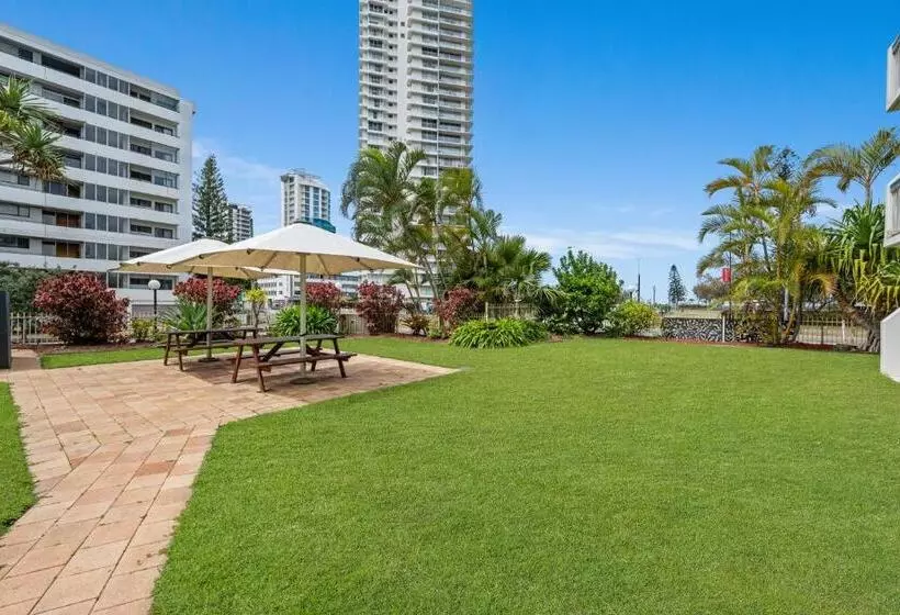 Hi Ho Beach Apartments On Broadbeach