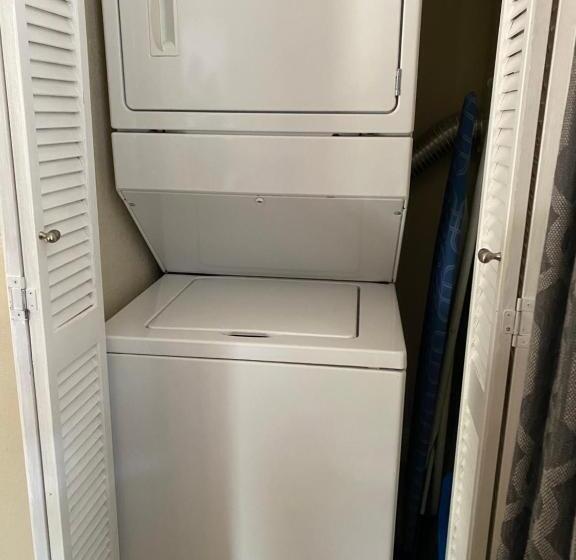 בית מלון כפרי Atlantic Shores Vacation Villas