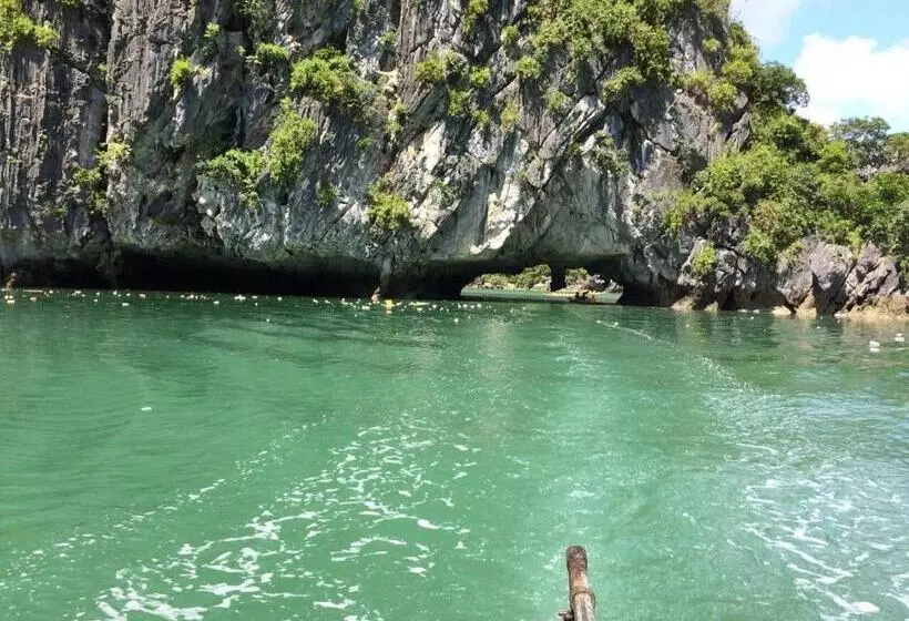 هتل Nhat Mai