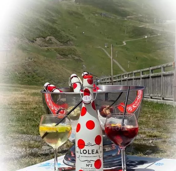 Hotelli O Chalet 1700