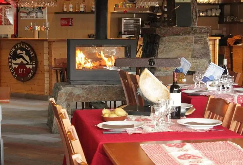 Hotelli O Chalet 1700