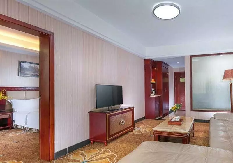 Vienna Hotel Longgang Nanlian