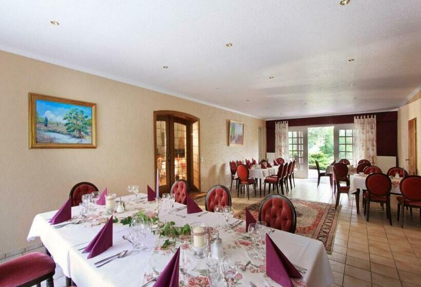 بنسيون Landhaus Heideschmiede