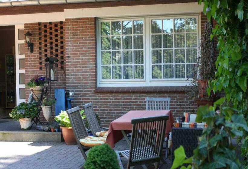 بنسيون Landhaus Heideschmiede