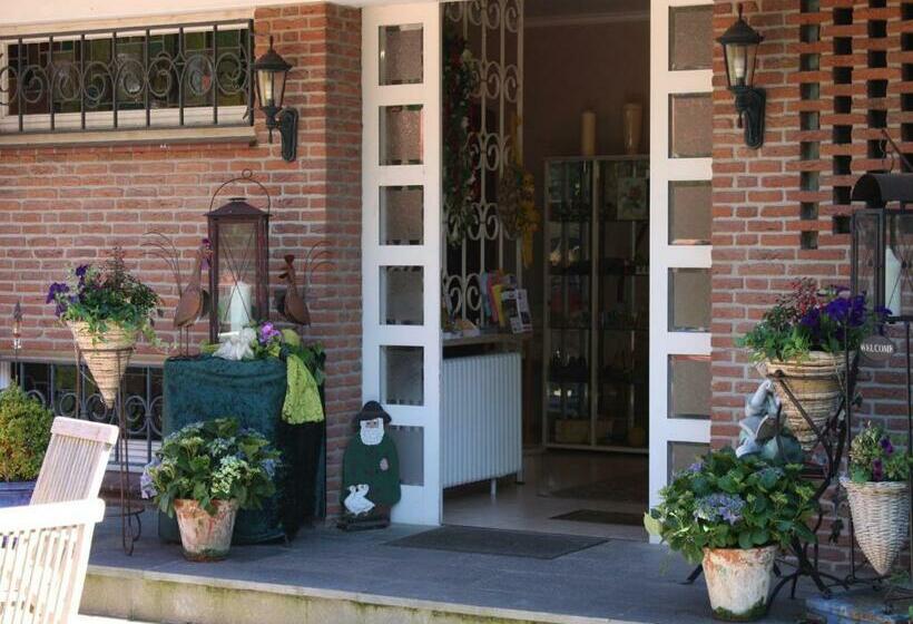 بنسيون Landhaus Heideschmiede