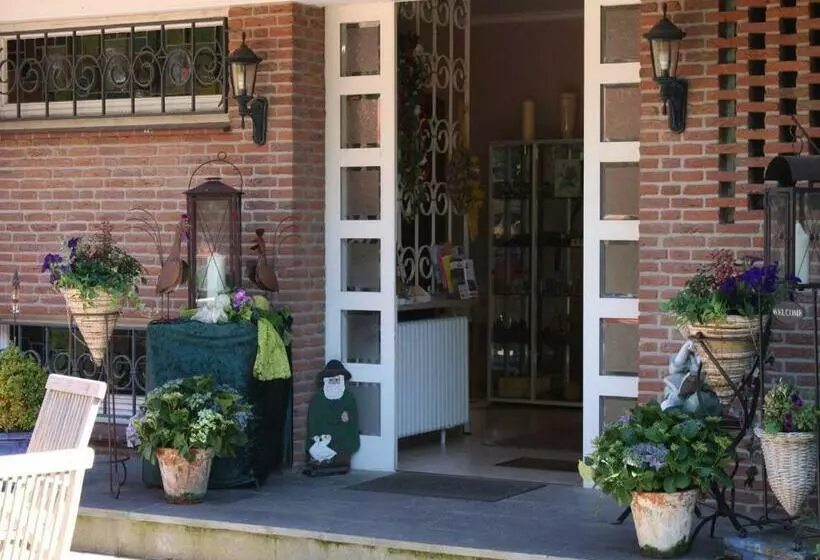 ペンション Landhaus Heideschmiede