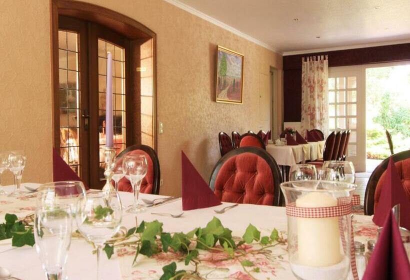 بنسيون Landhaus Heideschmiede