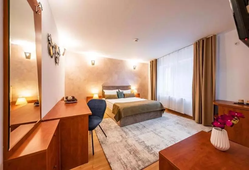 Majatalo Vila Diana   Poiana Brasov