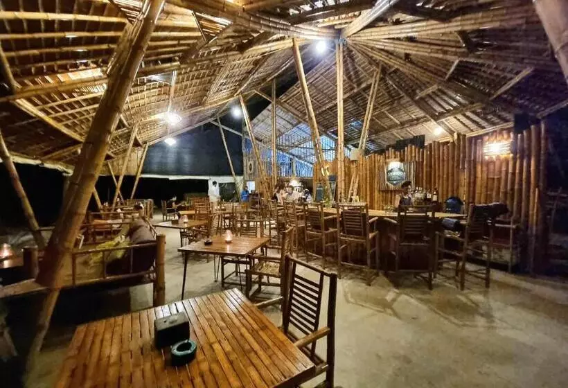 Lomakeskus Sunboo Beach Bungalows