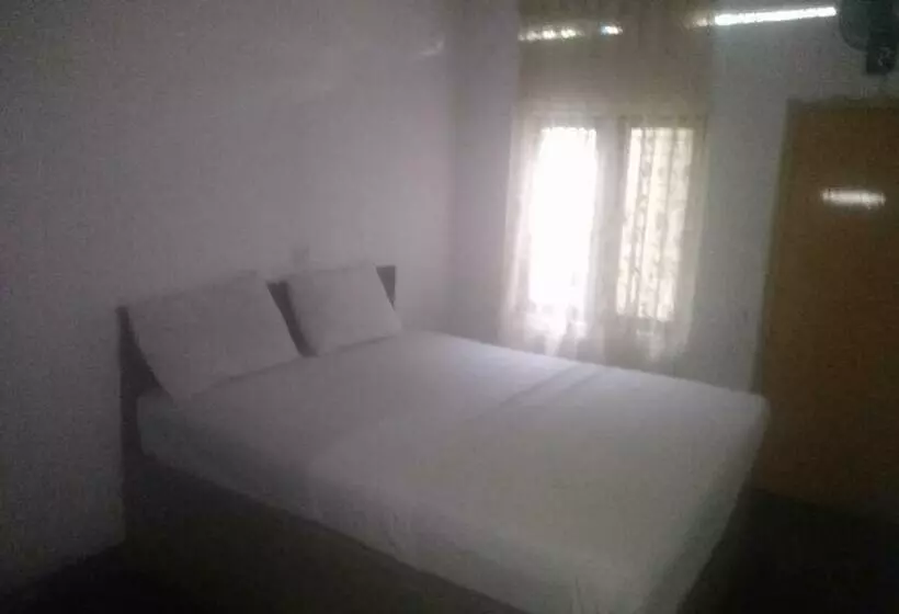 Sinharaja Hostel 114