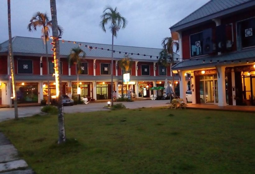 Suratthani Airport Resort