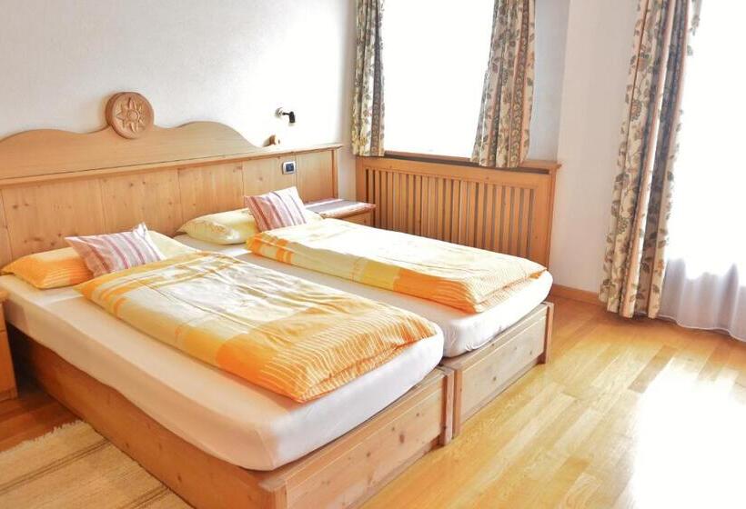 Отель Garnì Al Plan