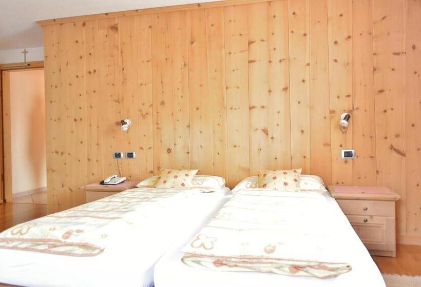 Отель Garnì Al Plan