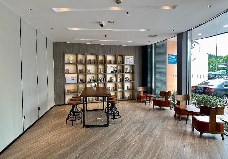 Hotel Hanting  Shanghai Hongqiao Railway Station Huqingping Highway