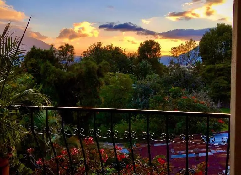 هتل Posada De Los Volcanes