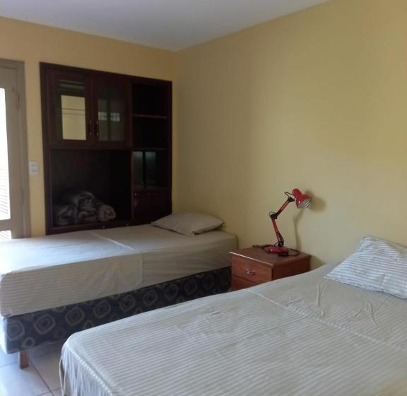 La Casa De Pedro Hostel