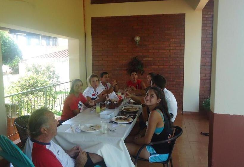 La Casa De Pedro Hostel