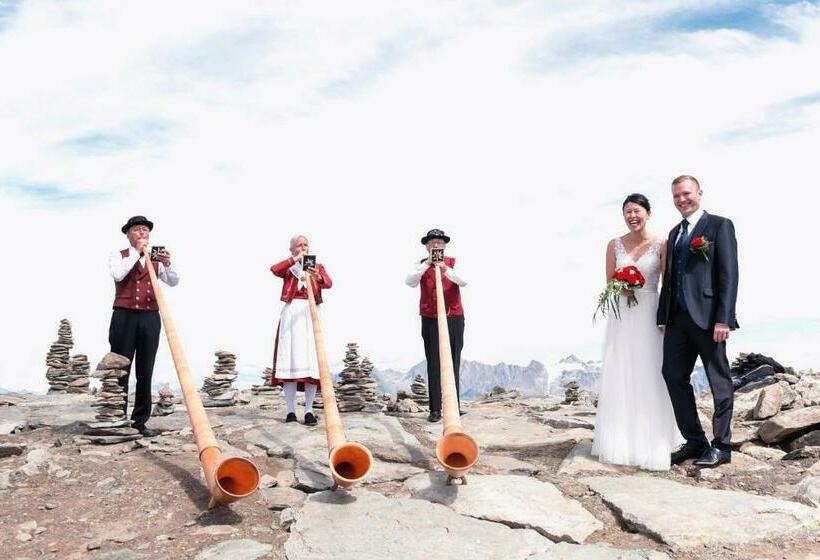 בית מלון כפרי Alpina