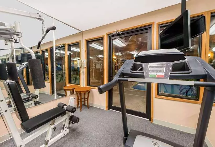 酒店 Baymont By Wyndham Enid