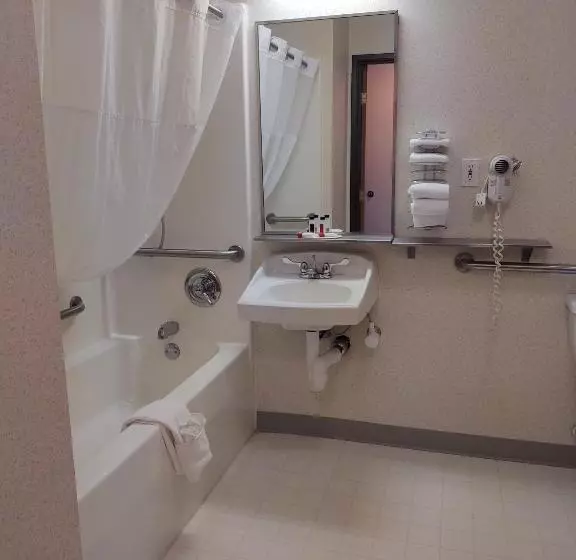 酒店 Baymont By Wyndham Howell/brighton