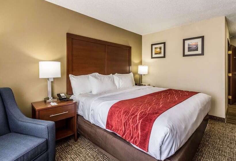 Отель Comfort Inn Norwalk  Sandusky