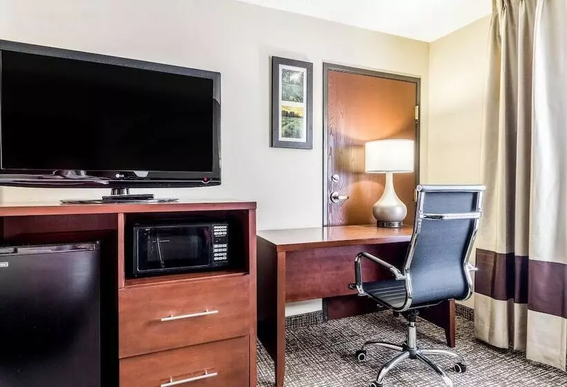 ホテル Comfort Inn Norwalk Sandusky