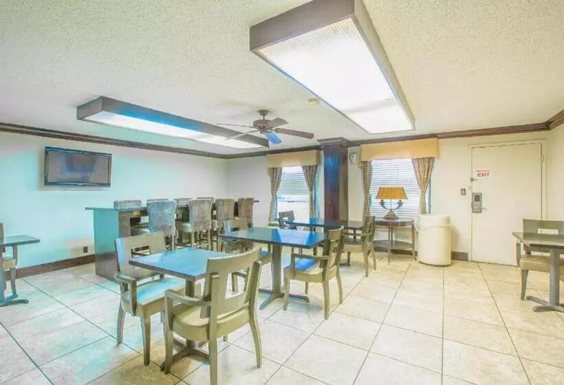 Oyo Hotel Baton Rouge Mid City