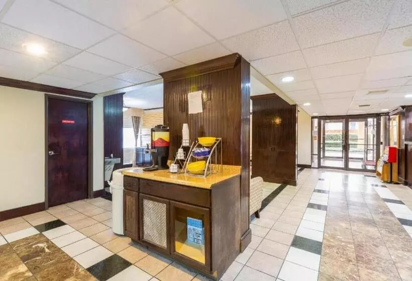 Oyo Hotel Baton Rouge Mid City