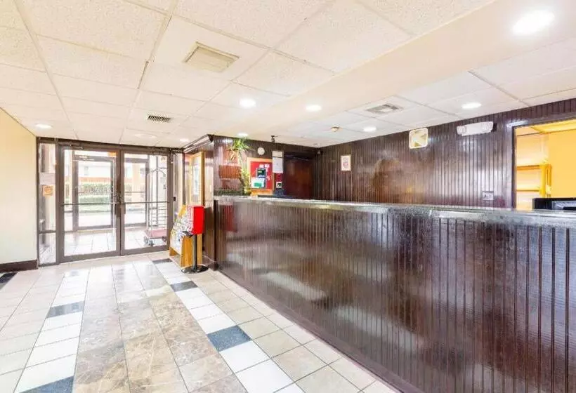 Oyo Hotel Baton Rouge Mid City