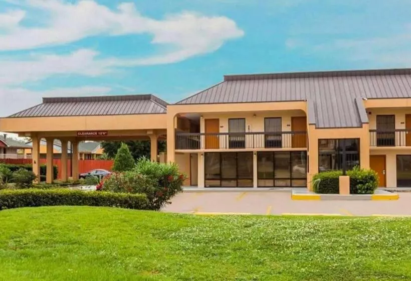 Oyo Hotel Baton Rouge Mid City