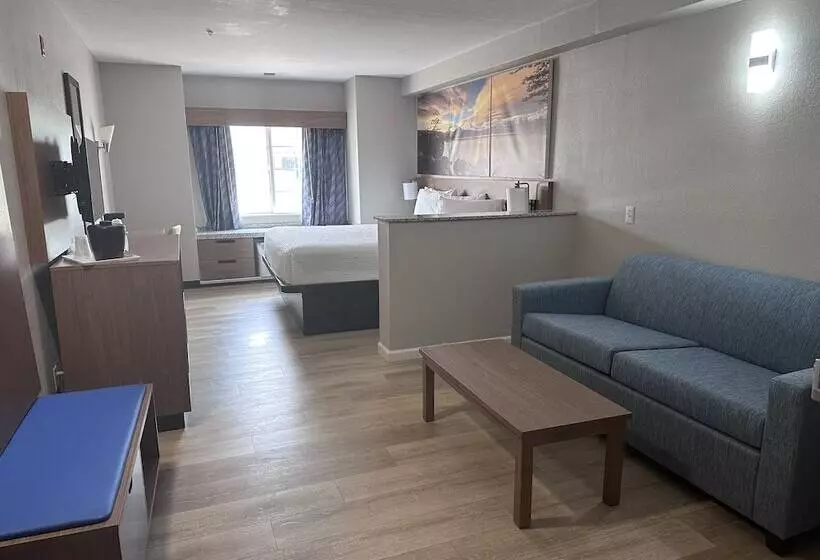 酒店 Days Inn & Suites By Wyndham Greeley