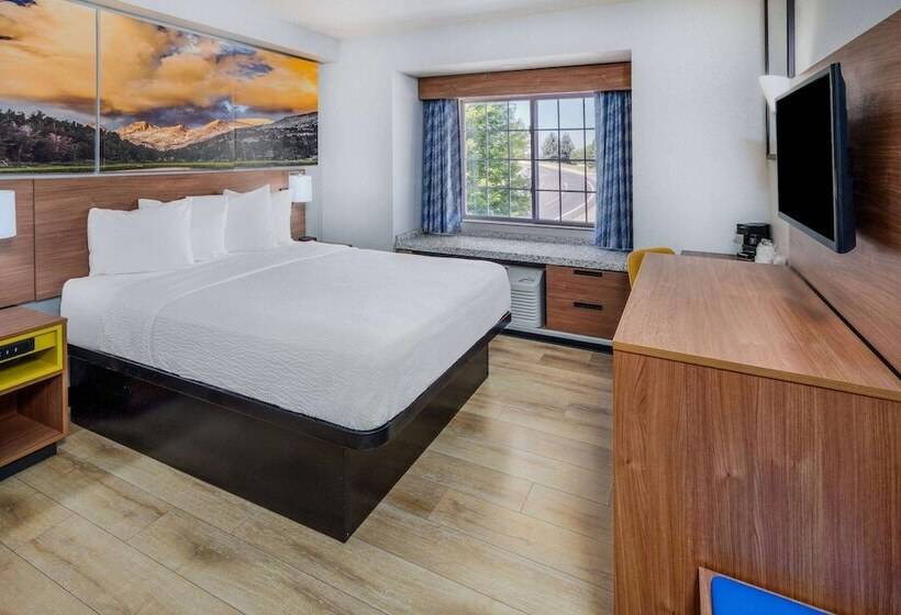 호텔 Days Inn & Suites By Wyndham Greeley