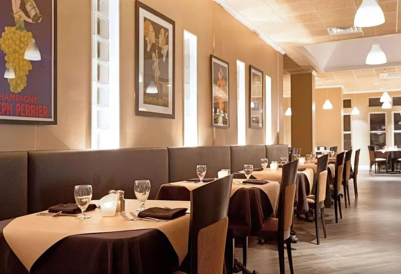 Otel Doubletree By Hilton Cape Cod Hyannis