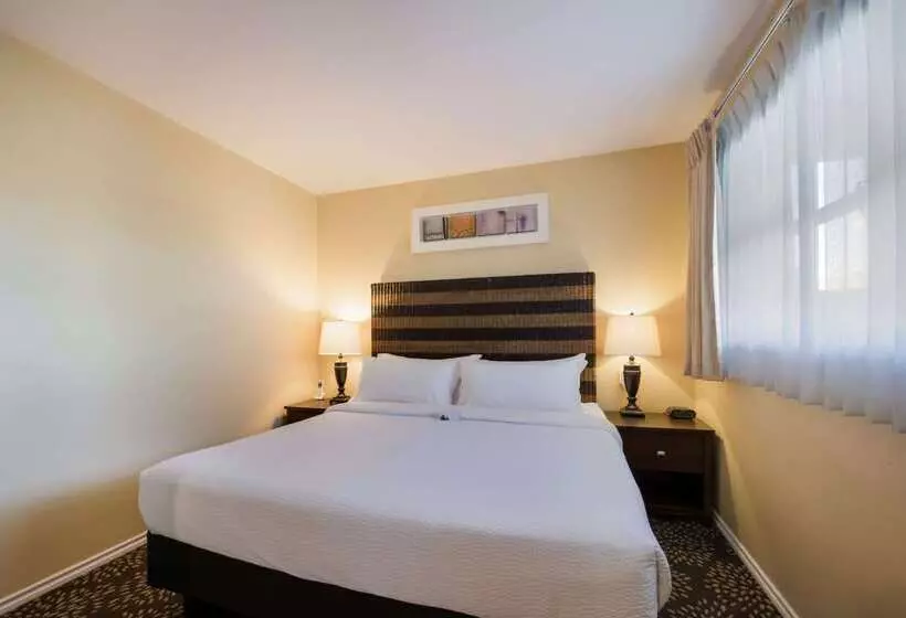 Inn At Port Gardner Everett Waterfront, Ascend Hotel Collection