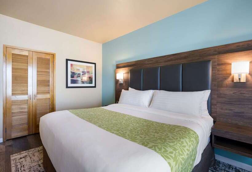 Inn At Port Gardner Everett Waterfront, Ascend Hotel Collection