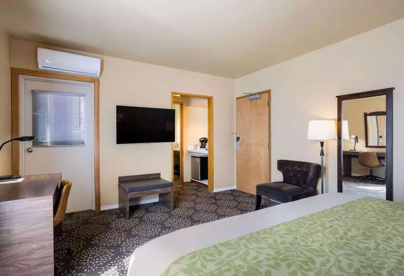 Inn At Port Gardner Everett Waterfront, Ascend Hotel Collection