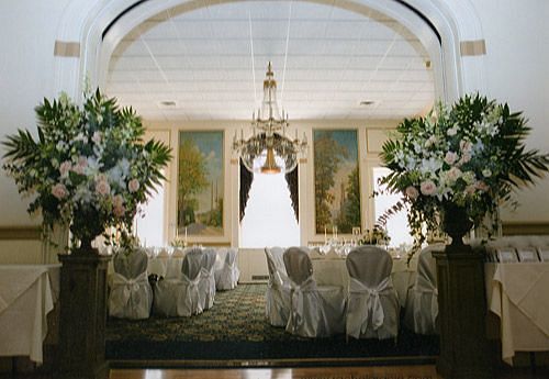 Отель Inn On Broadway