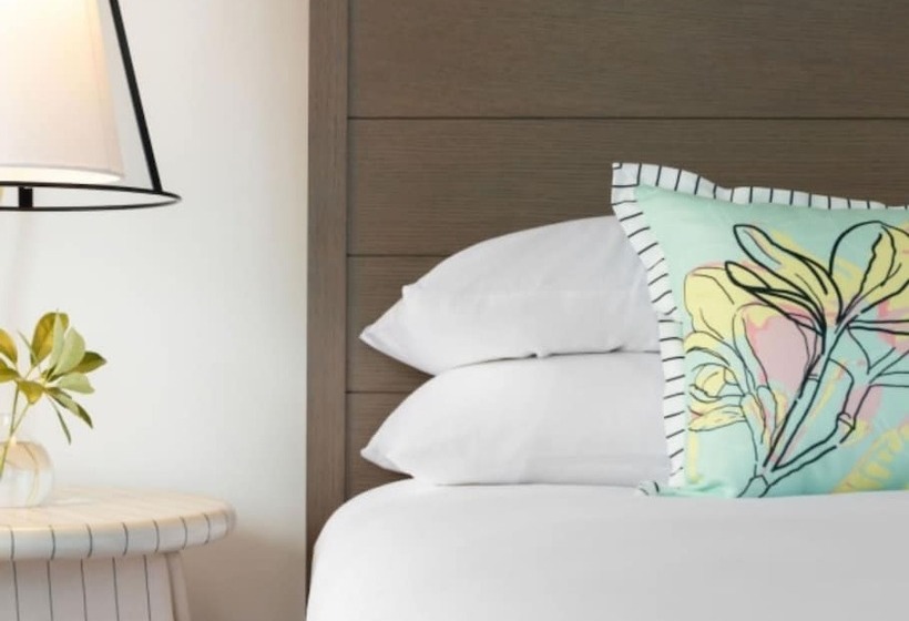 Lighthouse Hotel   Key West Historic Inns