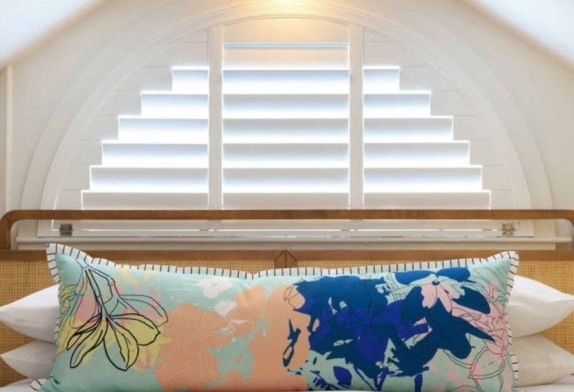 Lighthouse Hotel   Key West Historic Inns