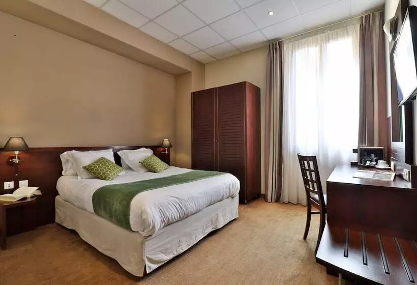 ホテル Le Noailles Nice Gare