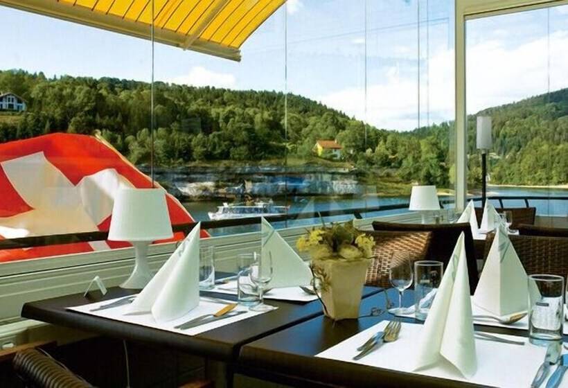 ホテル Les Rives Du Doubs