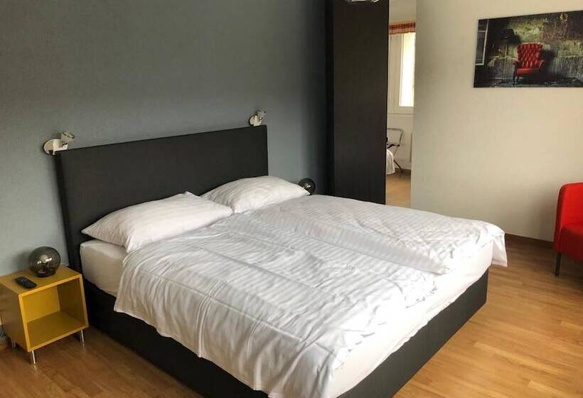 ホテル Les Rives Du Doubs