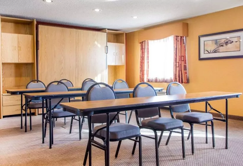 호텔 Quality Inn & Suites Kimberly   Appleton East