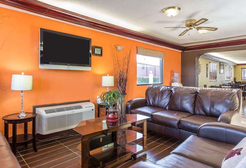 هتل Quality Inn & Suites Macon North