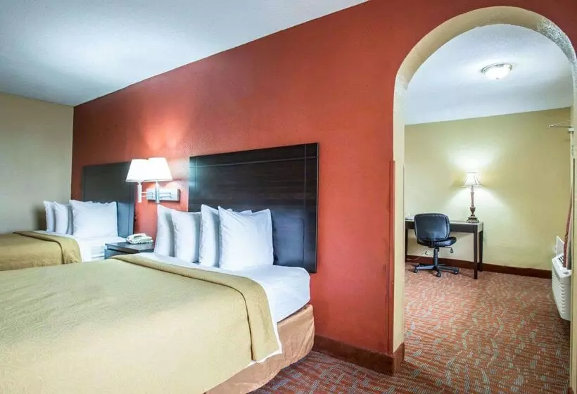 فندق Quality Inn & Suites