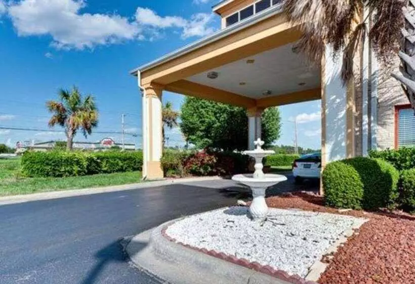 فندق Quality Inn & Suites