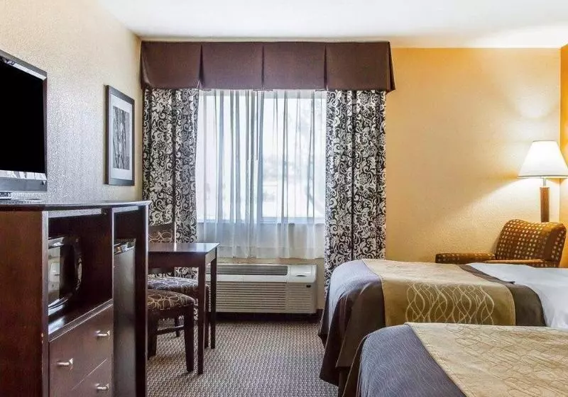 فندق Quality Inn & Suites